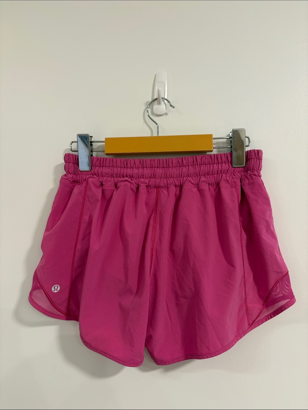 Lululemon Hotty Hot Short II
Ripened Raspberry - Picture 4 of 6